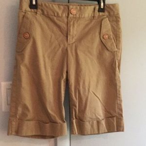 Marc by Marc Jacobs khaki shorts size 6